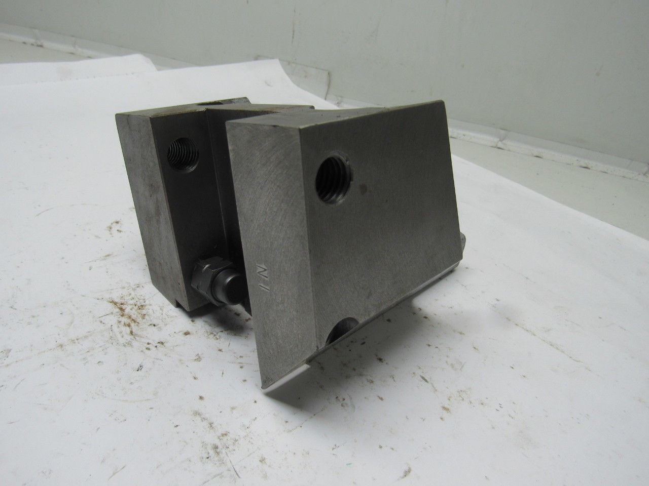 1574-440-204-0 CNC Lathe Tooling Holder 2" Wide Angled Block 20mm Wide Alignment