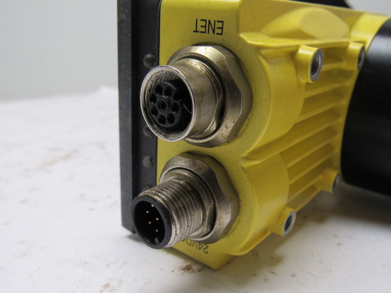 Cognex In-Sight 5000 800-5840-1C DVT Vision Camera w/Sommer Mounting Bracket