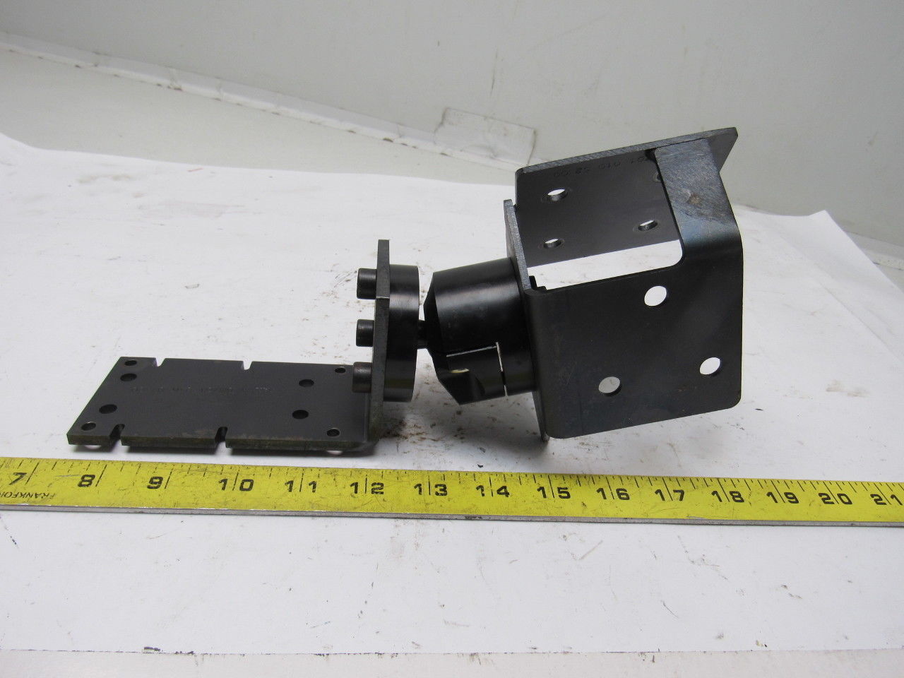 Sommer KG60 Ball Joint & Mounting Bracket