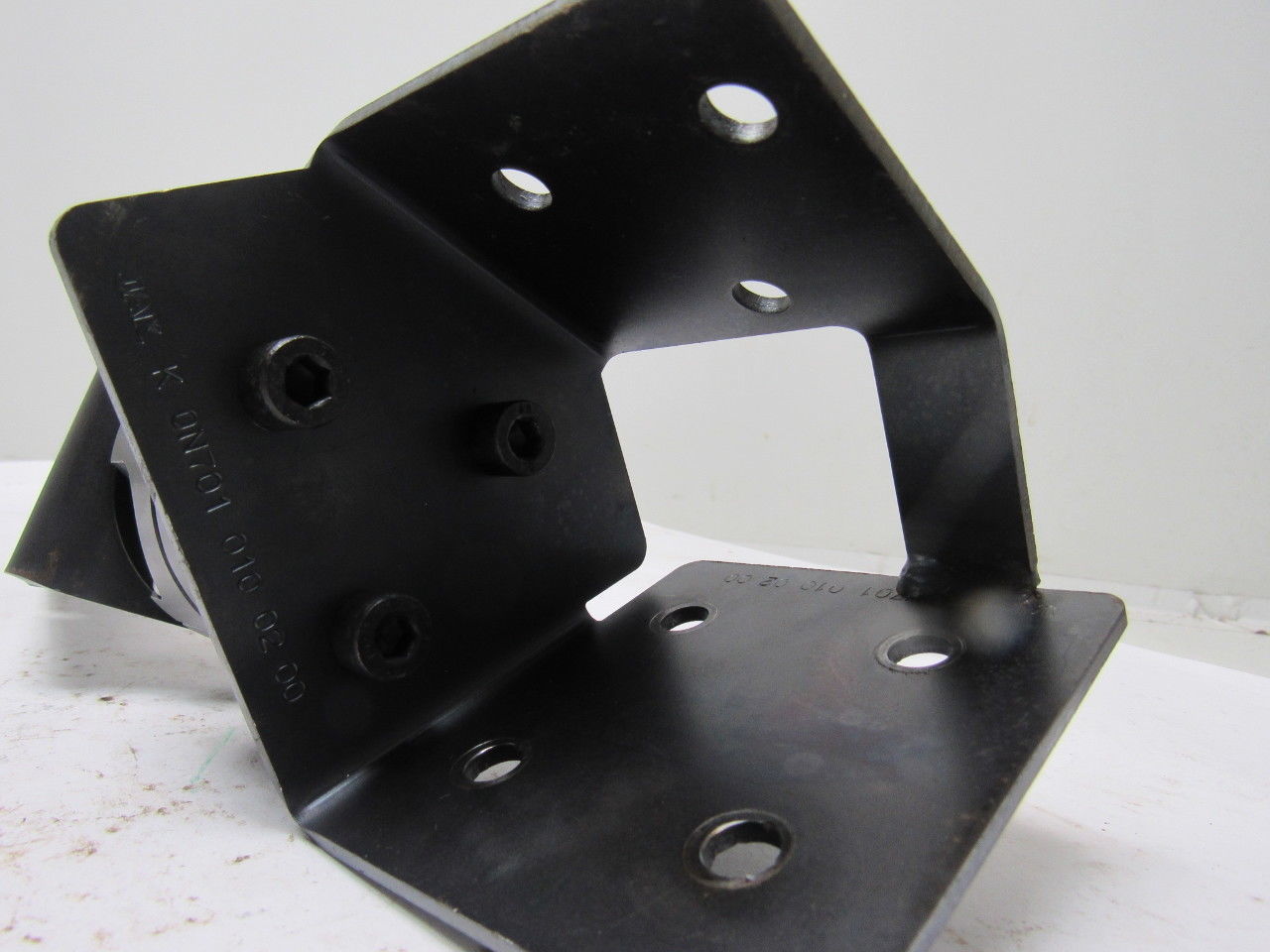 Sommer KG60 Ball Joint & Mounting Bracket