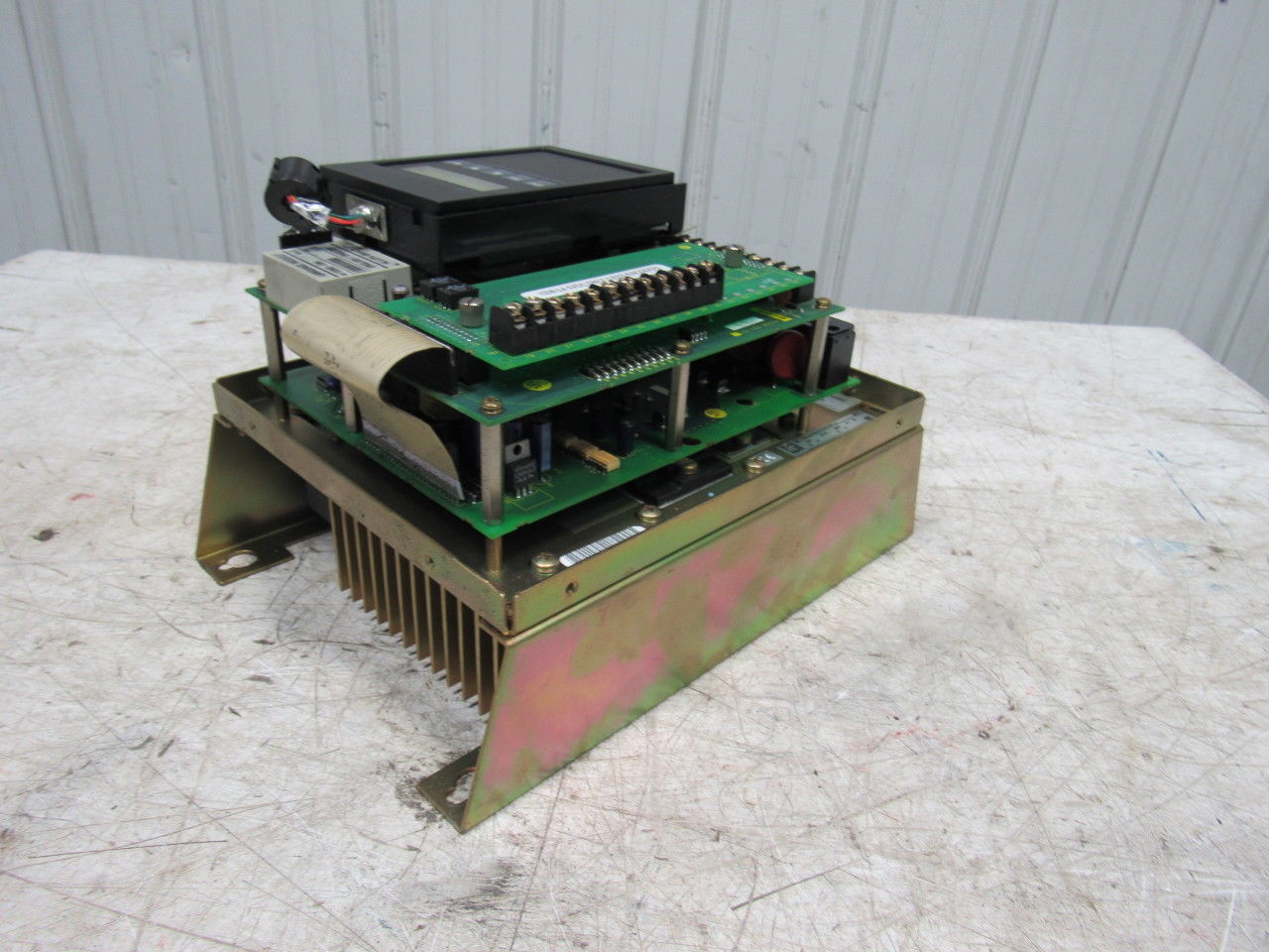 Allen Bradley 1336S-BRF20-AN-EN4-HAP-L4 Ser E AC/DC Adjustable Frequency Drive
