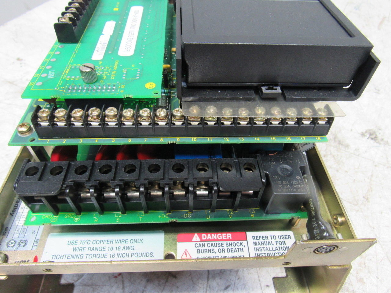 Allen Bradley 1336S-BRF20-AN-EN4-HAP-L4 Ser E AC/DC Adjustable Frequency Drive