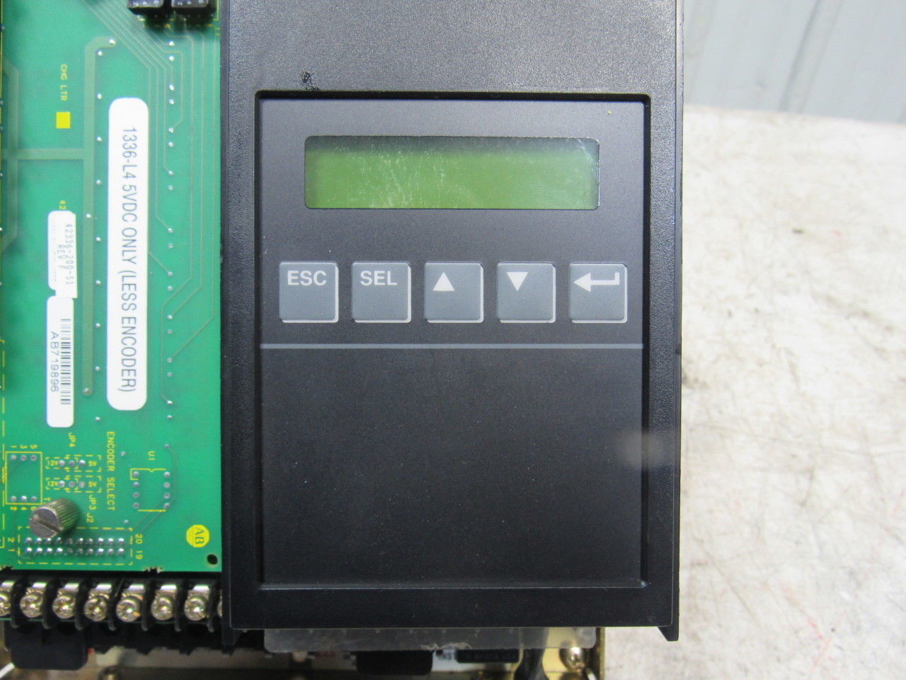 Allen Bradley 1336S-BRF20-AN-EN4-HAP-L4 Ser E AC/DC Adjustable Frequency Drive