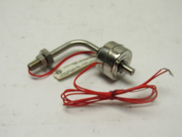 Cole-Parmer 07187-22 Stainless Steel Bent Steam Float Switch 20VA 120 to 240VCA