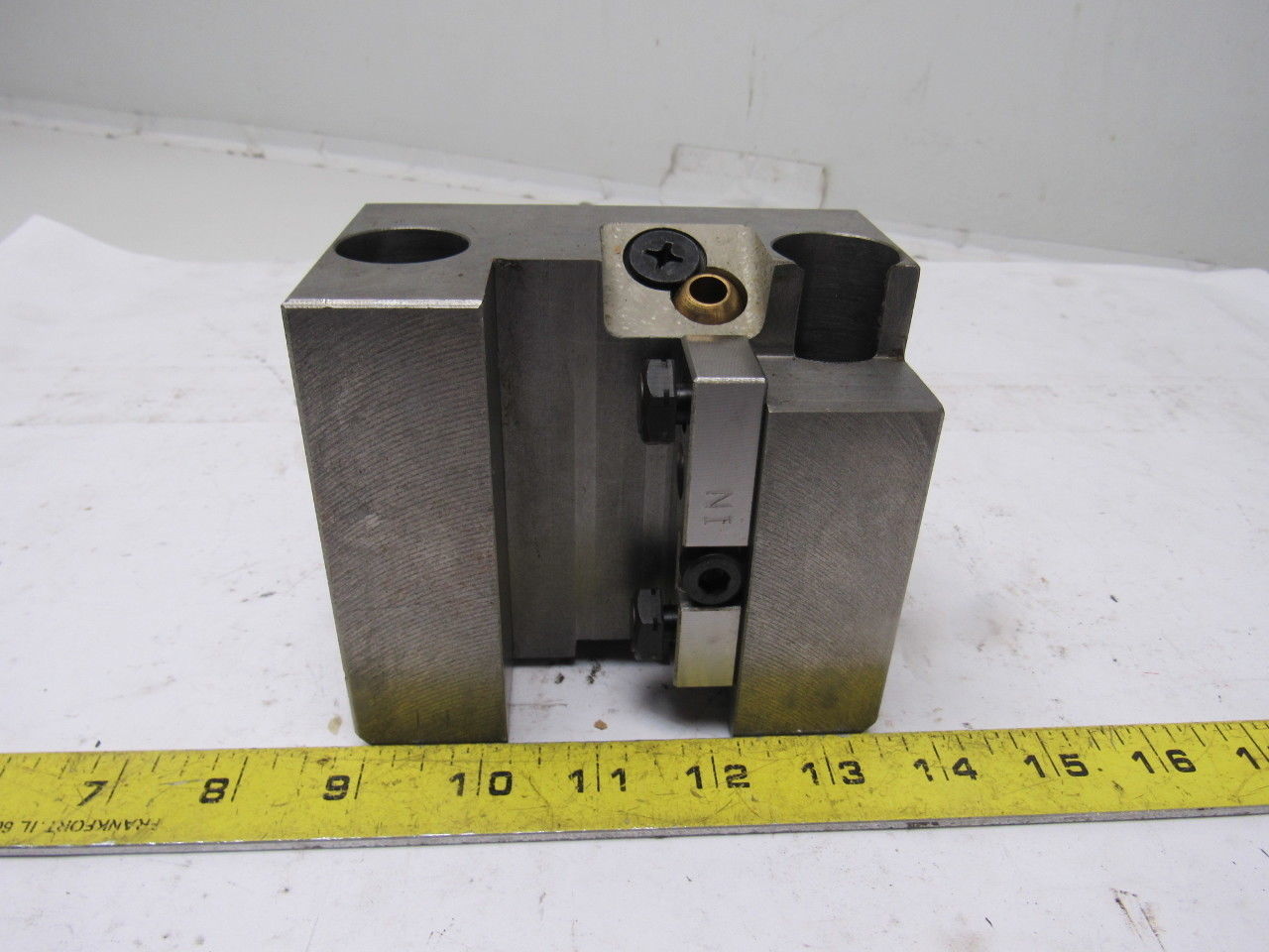 17464001400 2" Square Shank Quick Change CNC Turret Tool Holder Block Base