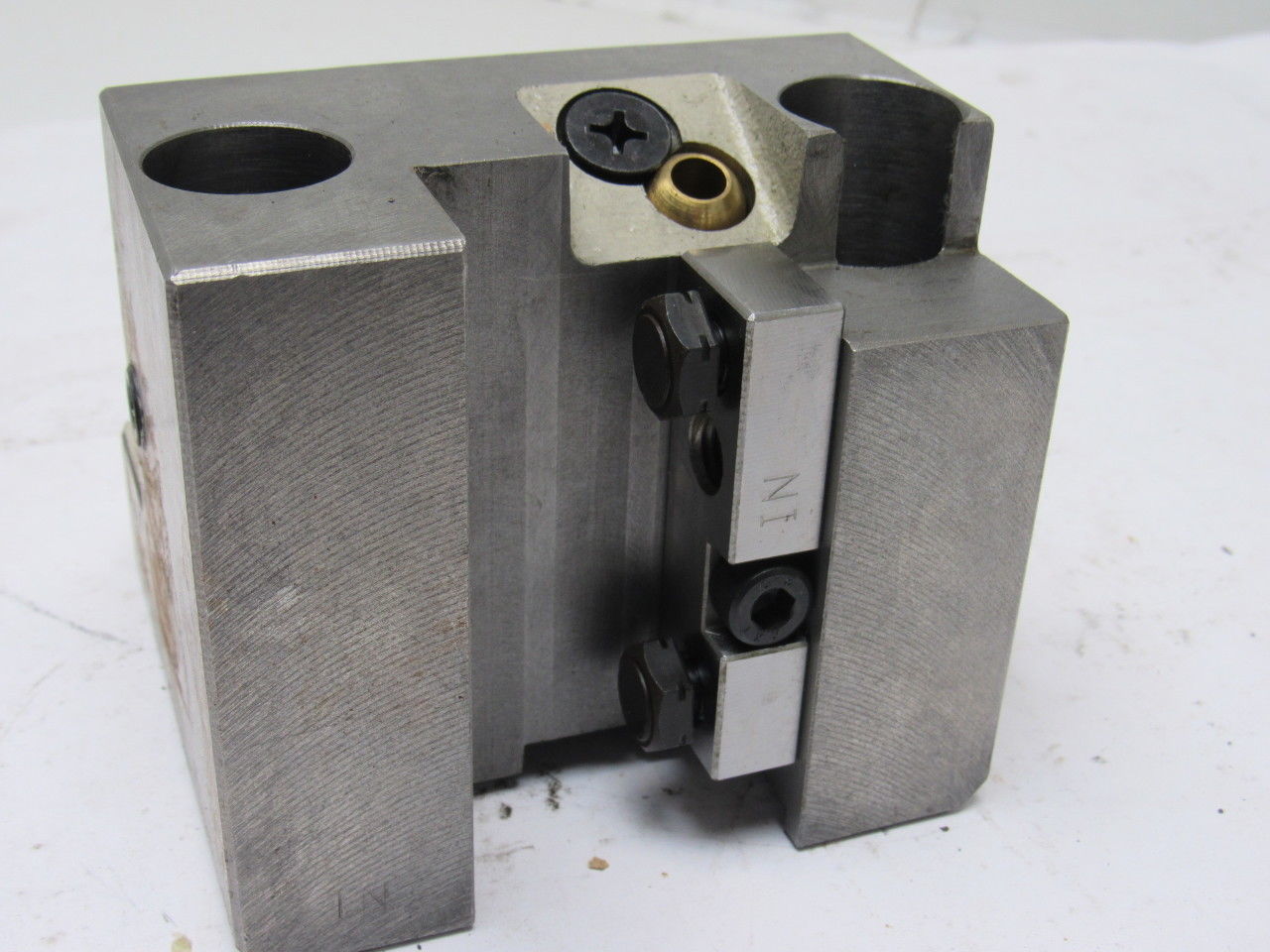 17464001400 2" Square Shank Quick Change CNC Turret Tool Holder Block Base