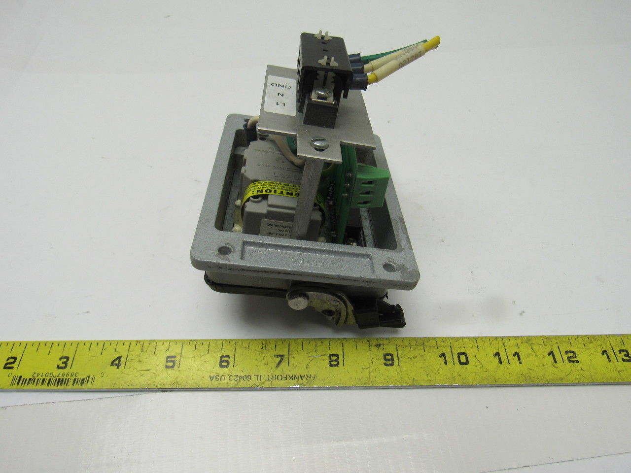 IME 23499 Enclosure Panel Interface Connector w/ GFI Outlet No Lid Lot of 4