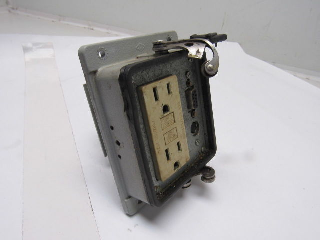 IME 23499 Enclosure Panel Interface Connector w/ GFI Outlet No Lid Lot of 4