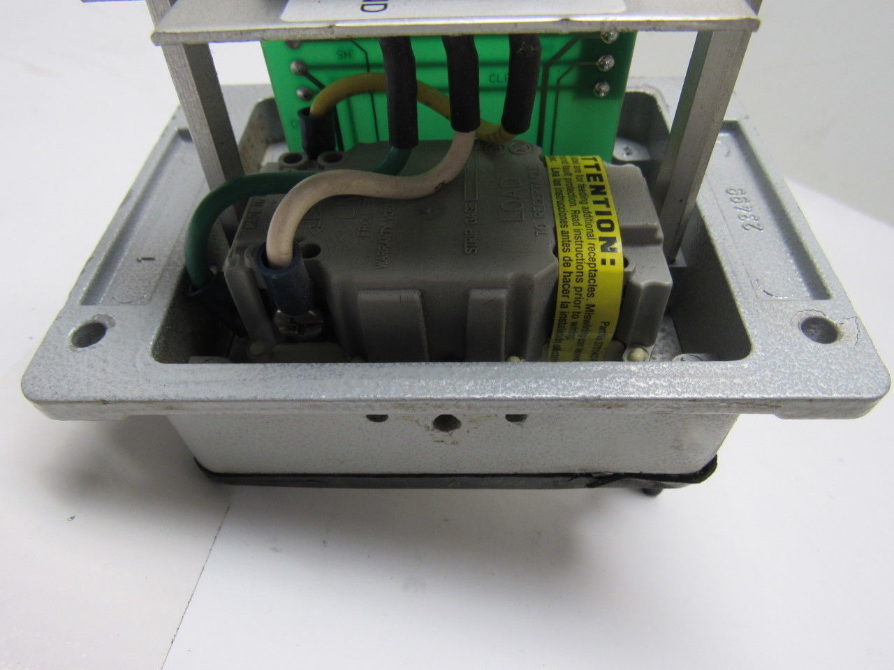 IME 23499 Enclosure Panel Interface Connector w/ GFI Outlet No Lid Lot of 4