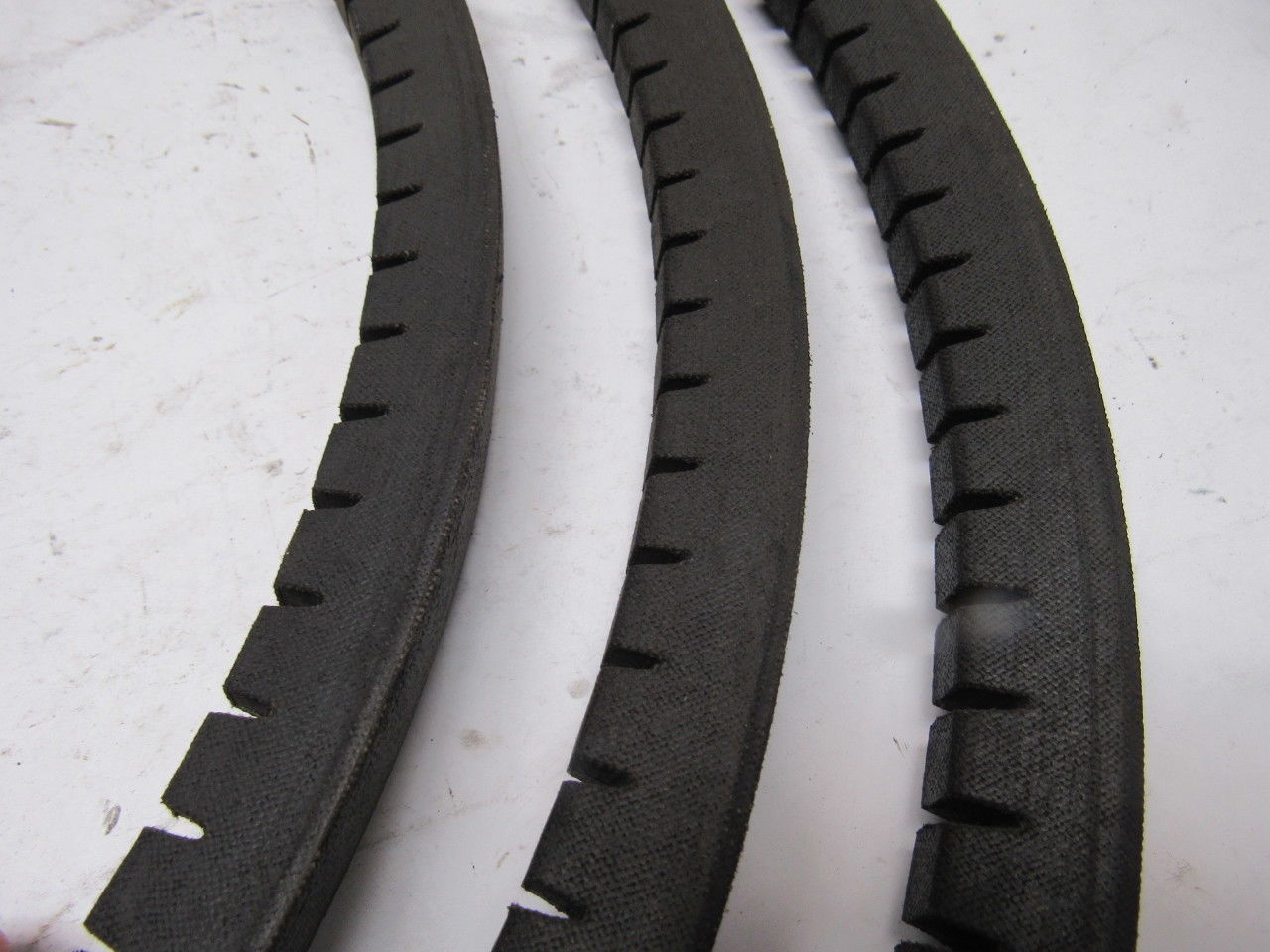 Goodyear 8VX2000 HY-T-WEDGE V-Belt 1" Wide 200"  OC Cogged