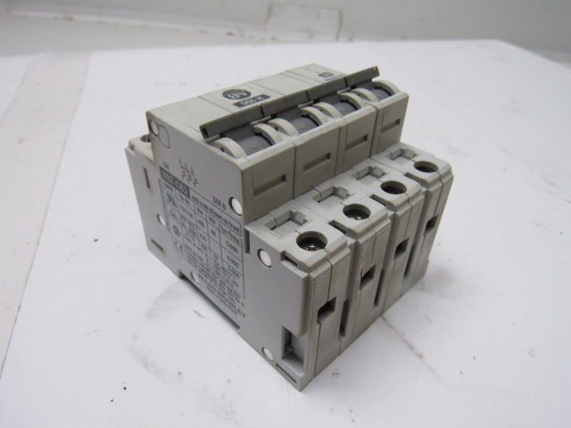 A-B Allen Bradley 1492-CB3 H100 10A 4 Pole Circuit Breaker Rail Mount