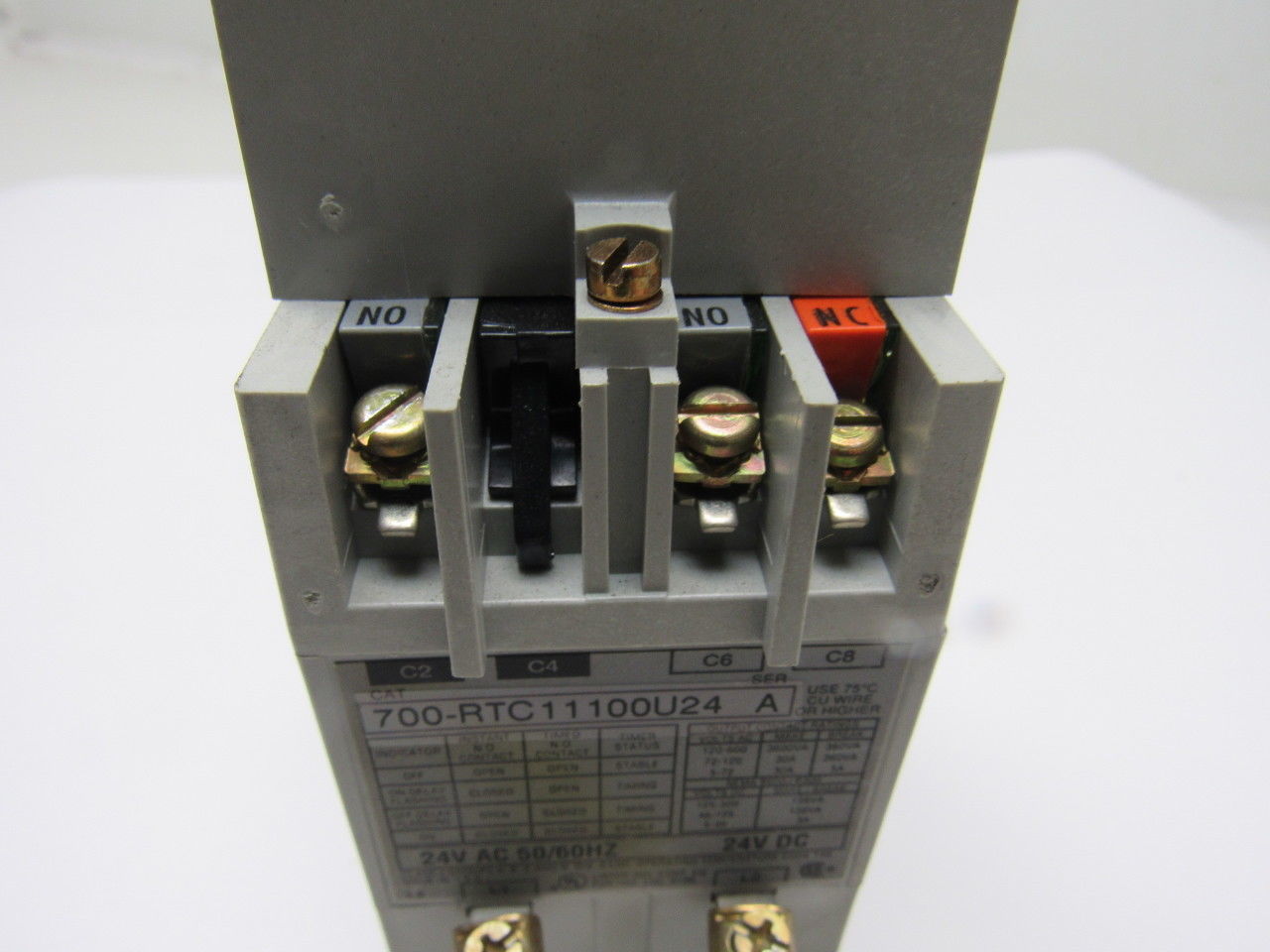 A-B Allen Bradley 700-RTC11100U24 Ser. A Solid State Adjustable Timing Relay