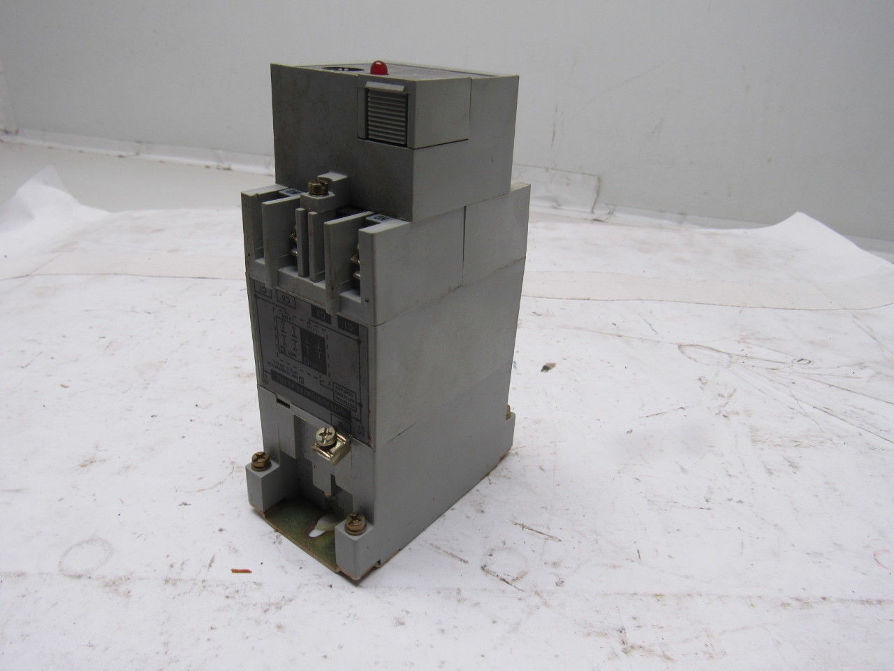 A-B Allen Bradley 700-RTC2010OU24 Ser. A Solid State Adjustable Timing Relay