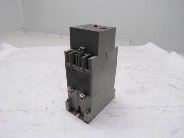 A-B Allen Bradley 700-RTC00100U24 Ser. A Solid State Adjustable Timing Relay