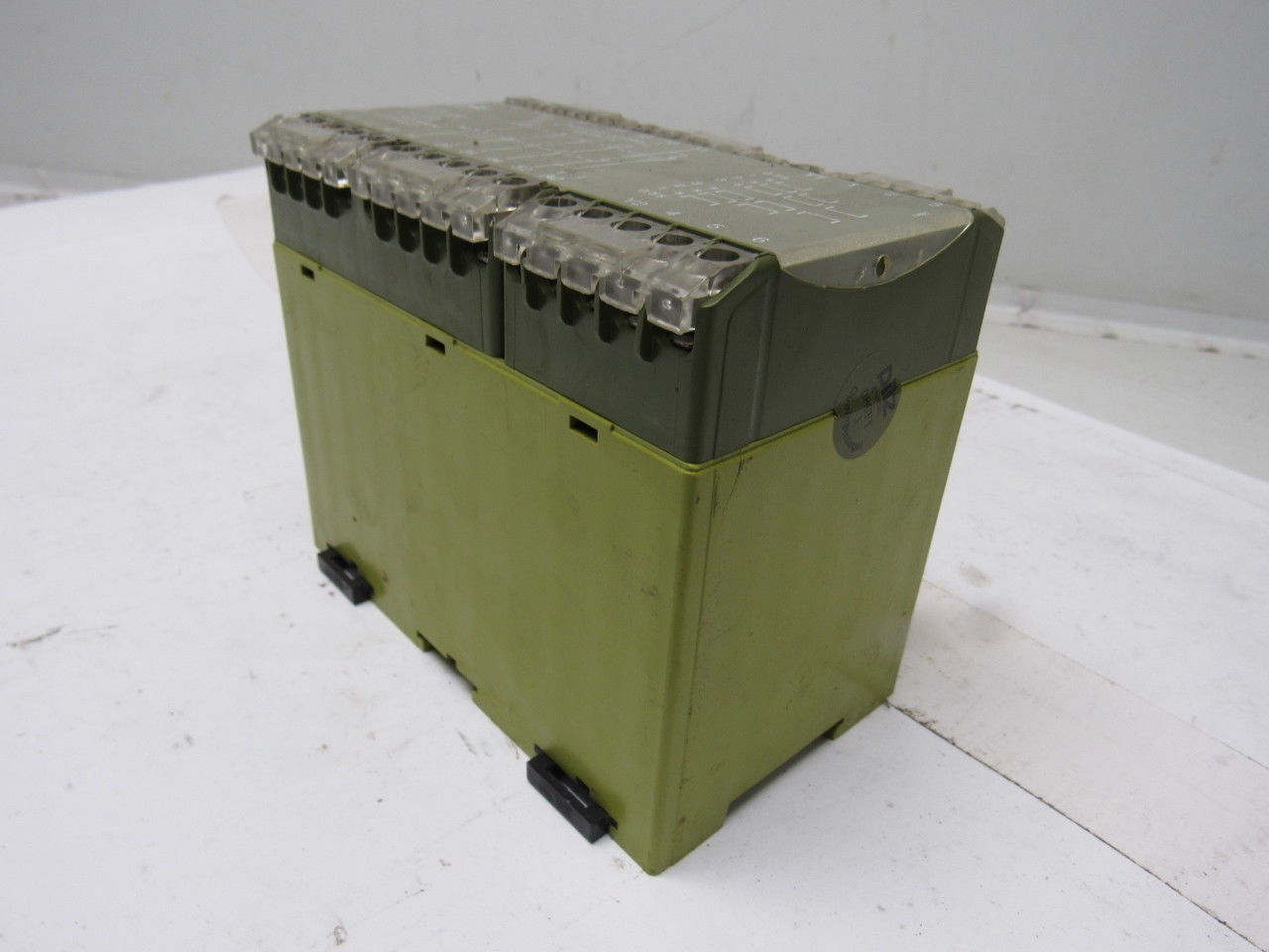 PILZ PZE 5V 3SEC 4S/1O Safety Relay 474965 24VDC 3.5W