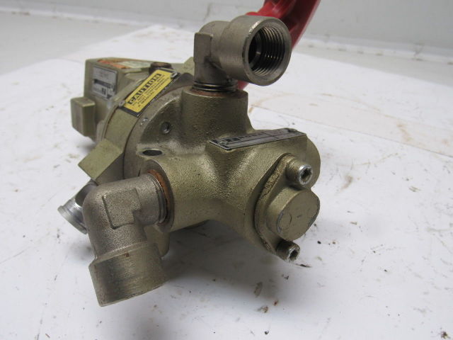 ROSS D2773A4895 Pneumatic Air Solenoid Pilot Valve Lock Out W 14 24VDC 1/2" NPT