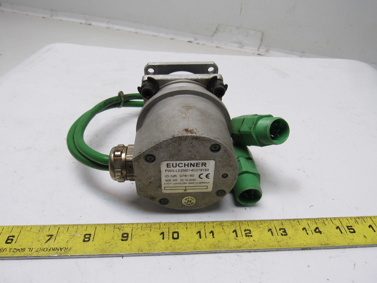 Euchner PWG-LEZM014C078150 ID.NR. 078150 Rotary Absolute Encoder 2048 Pulses