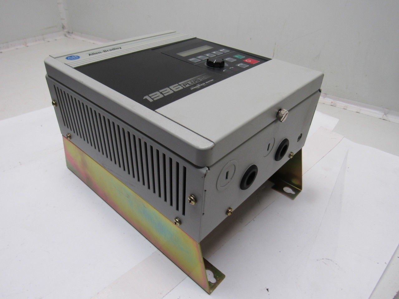 Allen Bradley 1336F-BRF20-AN-EN Ser B 1336 Plus II Adjustable Frequency AC Drive