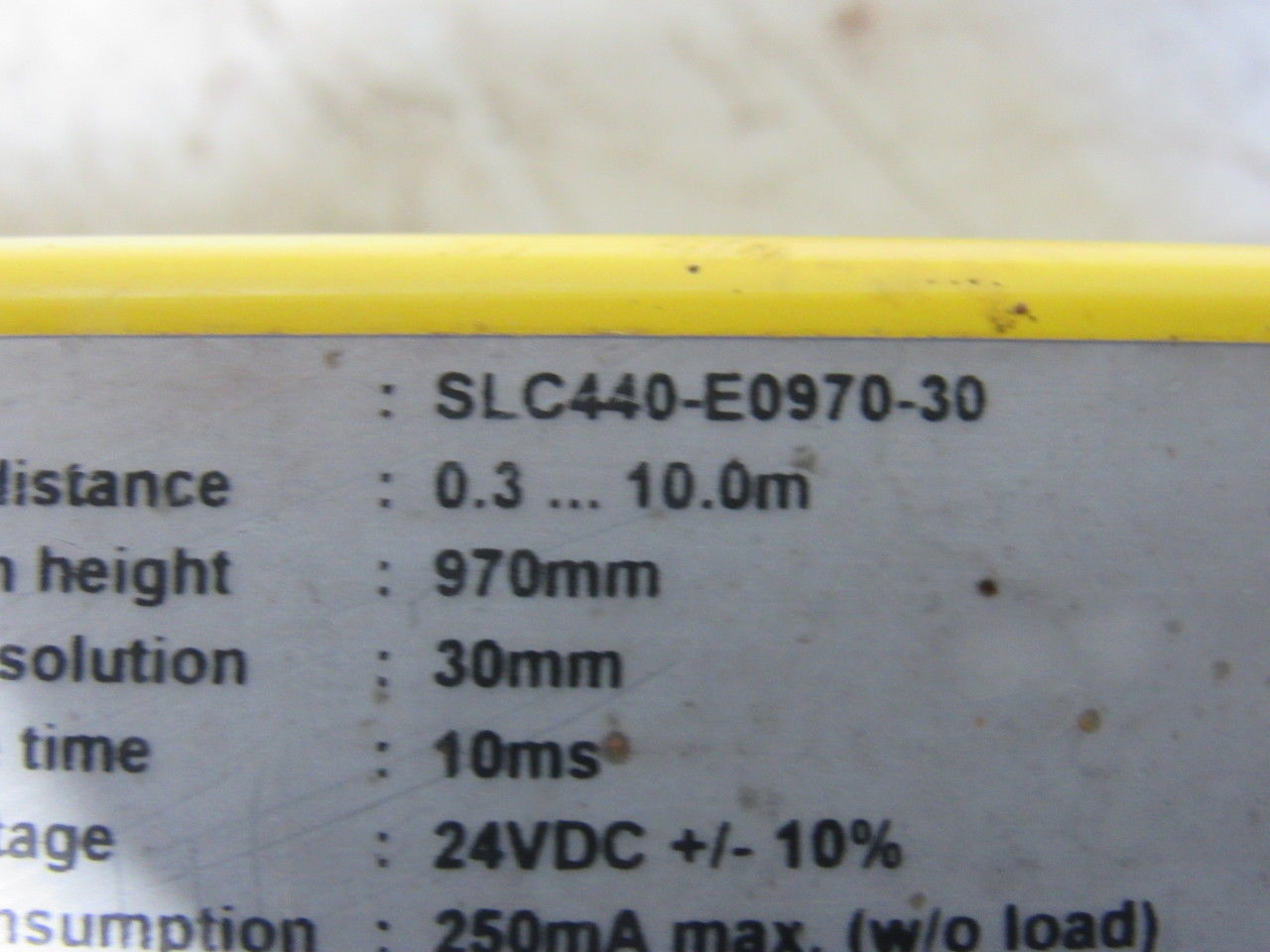 Schmersal SLC440-E0970-30 Safety Light Curtain Emitter