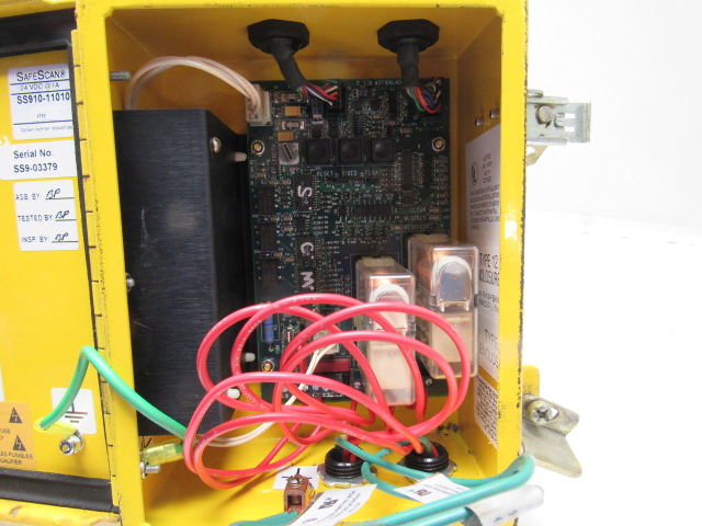 Dolan-Jenner SS910-11010 Safe Scan 9 light Curtain Controller 20' Leads