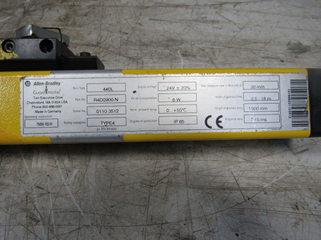 A-B Allen Bradley R4D0900-N Guard Master Safety Light Curtain 900mm Receiver