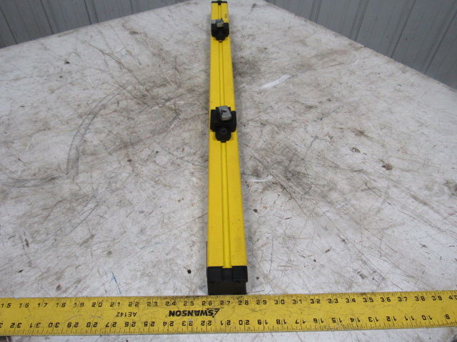 A-B Allen Bradley T4D0900-N Guard Master Safety Light Curtain 900mm Transmitter