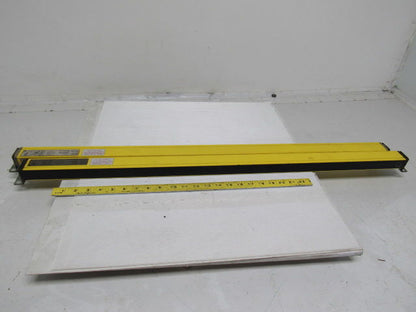 Omron F3S-B362P-D  F3S-B362P-L 35" Light Curtain Set Emitter & Receiver