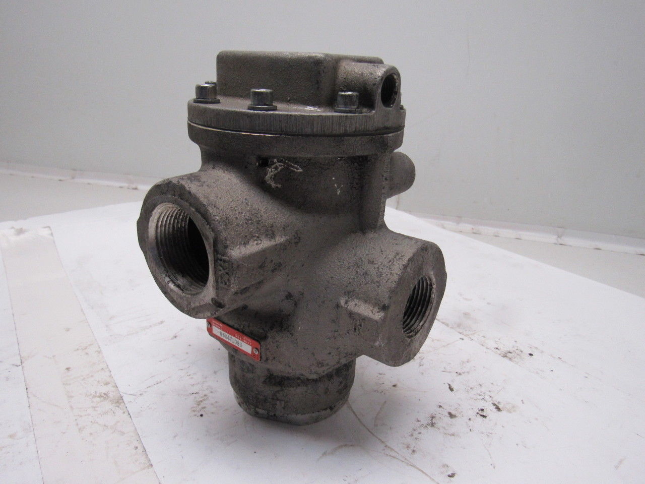 Parker Schrader Bellows N36471089 In Line Pilot Pneumatic Air Valve 1"x1-1/4"x3W