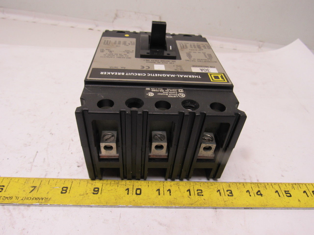 Square D  FHL360301352 30A 600V Thermal Magnetic Circuit Breaker W/Aux Contacts