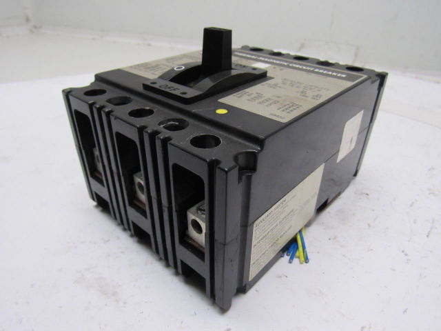 Square D  FHL360301352 30A 600V Thermal Magnetic Circuit Breaker W/Aux Contacts