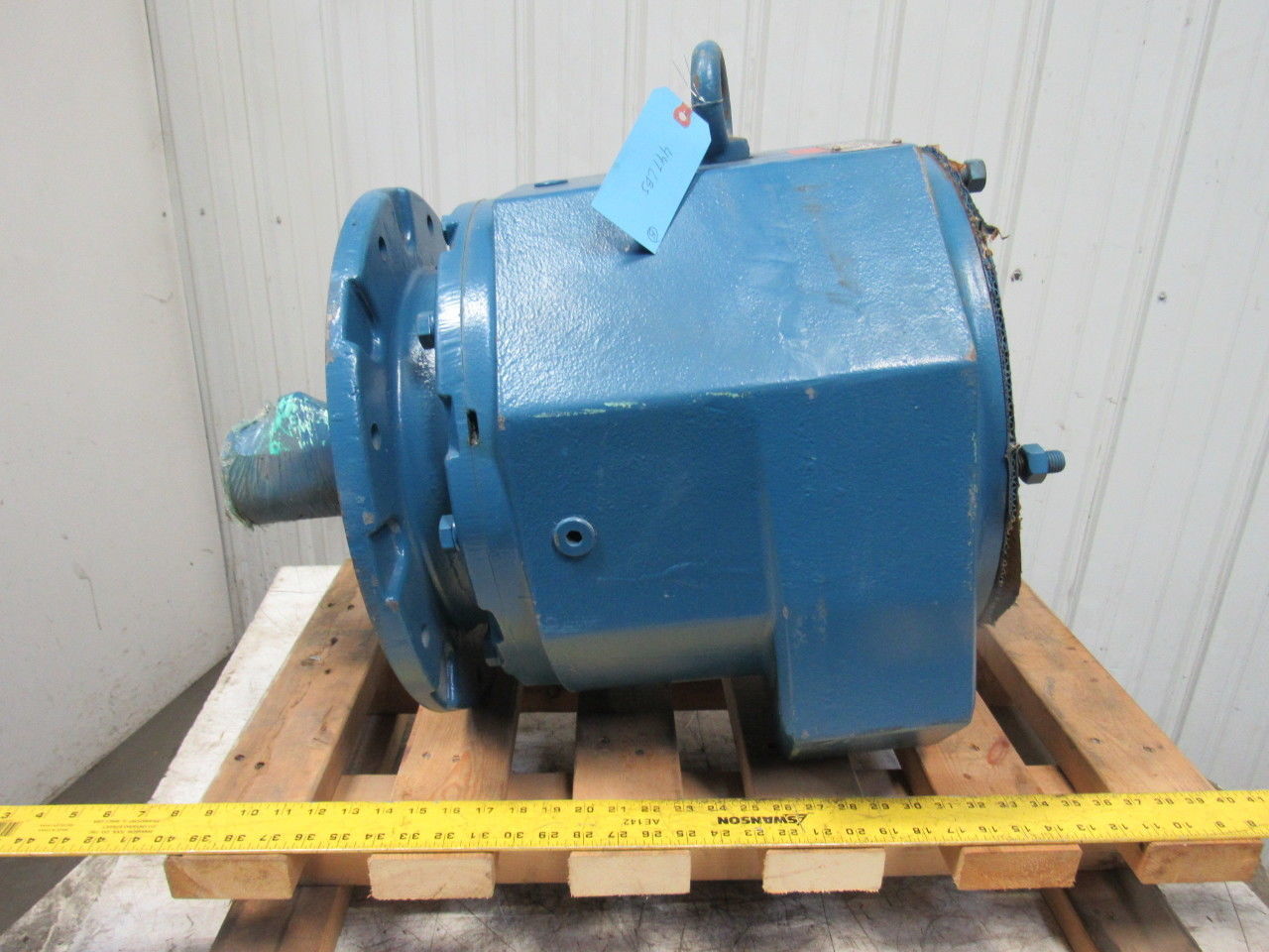 Sew Eurodrive RF132A 7.71:1 Helical Gear Speed Reducer Spline Gear 28K In-Lb