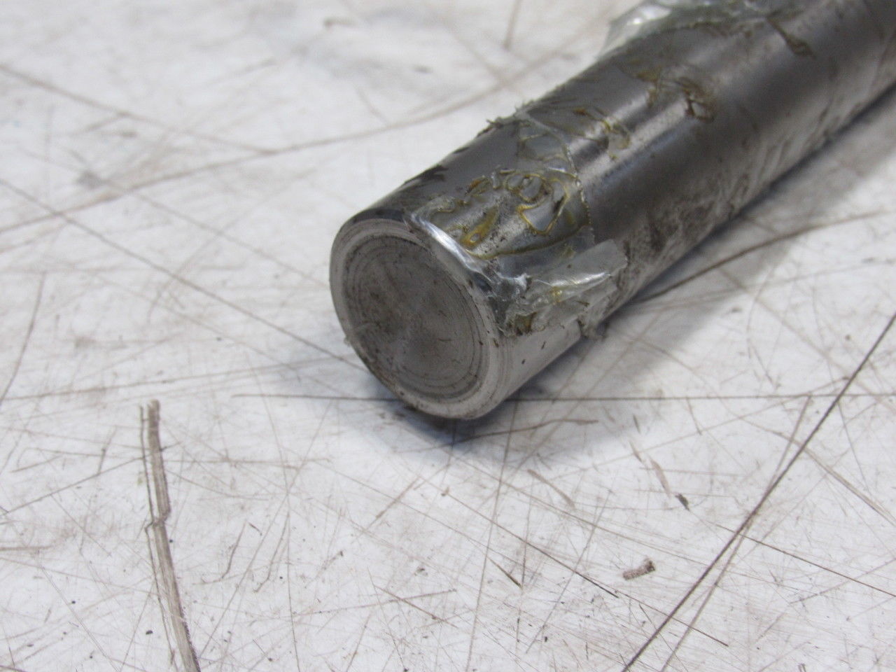 Thompson 25mm x 75" Round Predrilled Linear Shaft