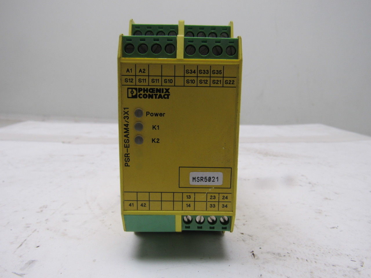 Telemecanique TSX3721101 TSX Micro Control Rack Power Supply