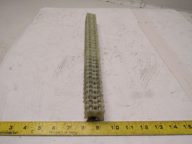 132 Point Electrical Terminal Contact Block Strip Mounted 4 Strips