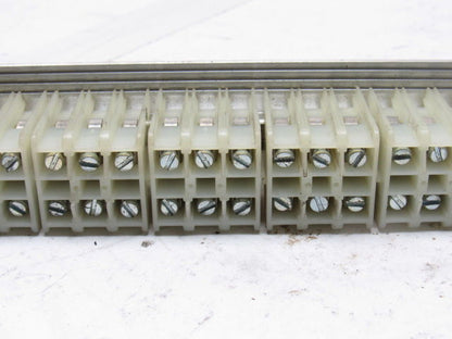 132 Point Electrical Terminal Contact Block Strip Mounted 4 Strips