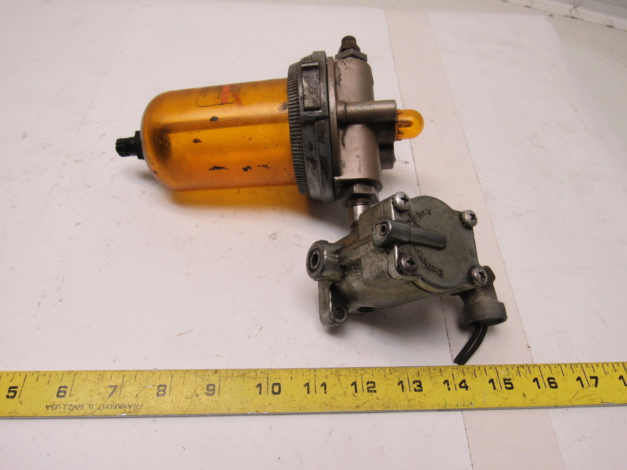 Schrader Bellows K0551037 35841000 150PSI Lubricator & Pilot Line Valve Assembly