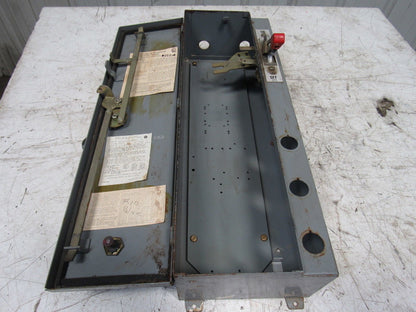 Westinghouse MCP13300 Model B 600V Electrical Disconnect Switch Box