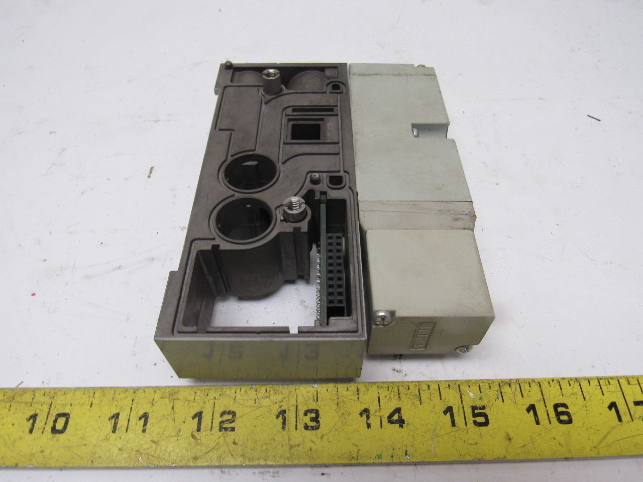 Numatics 122BA4Z1KN00030 Pneumatic Air Valve 110V