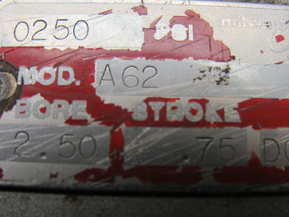 Milwaukee A62 Pneumatic Air Tie Rod Cylinder 2-1/2" Bore 3/4" Stroke Rod Clevis