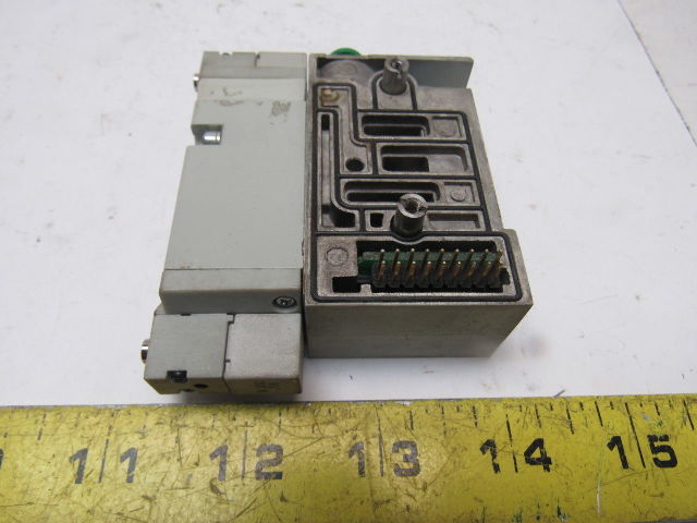 Numatics 042BB4Z4ML00061 2Pos 4Way DBL Solenoid Air Piloted 24V Coil Air Valve