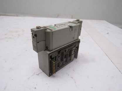 Numatics 042BB4Z4ML00061 2Pos 4Way DBL Solenoid Air Piloted 24V Coil Air Valve