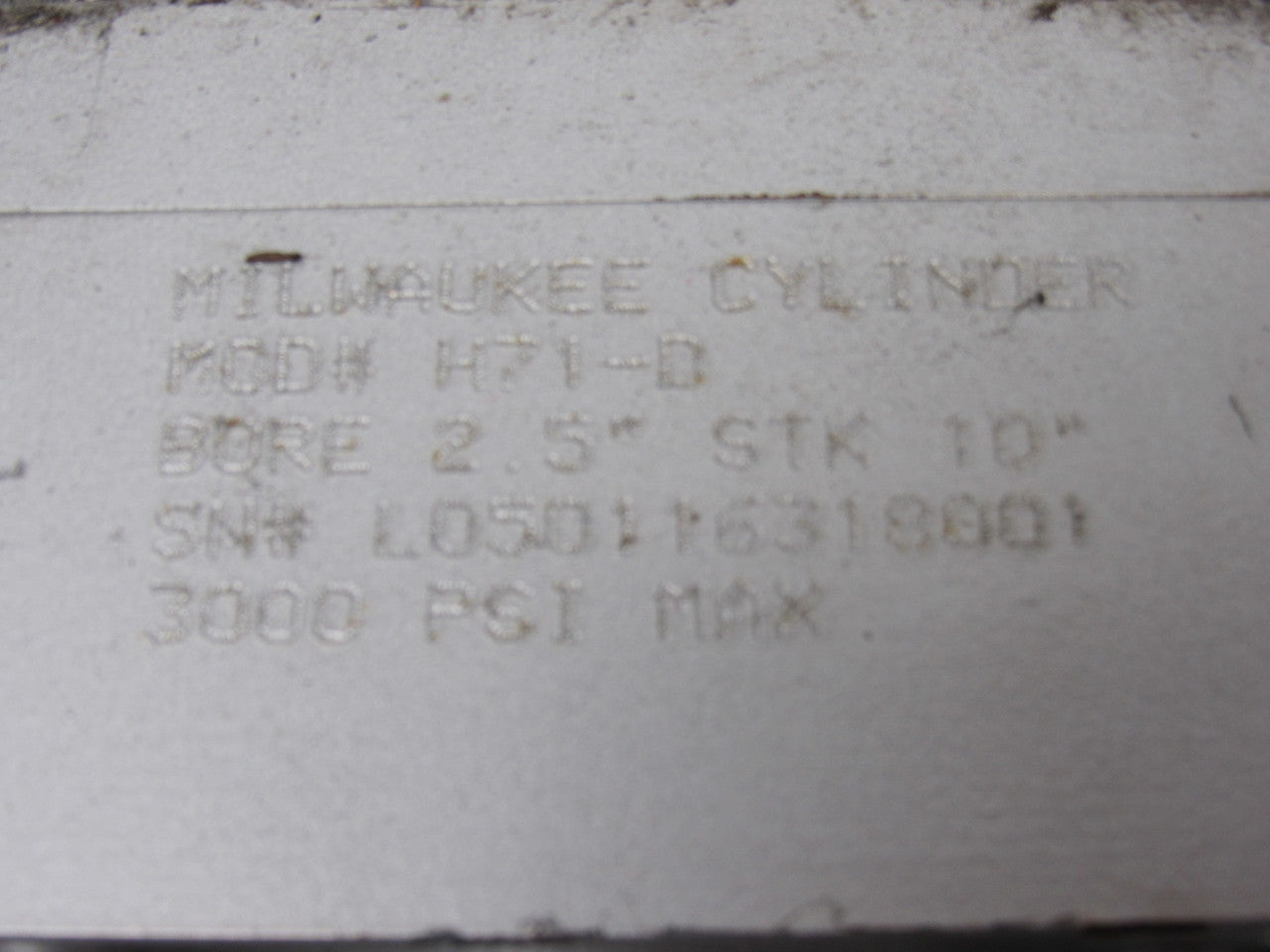 Milwaukee H71-D Pneumatic Air Cylinder 2.5" Bore 10" Stroke Double Rod