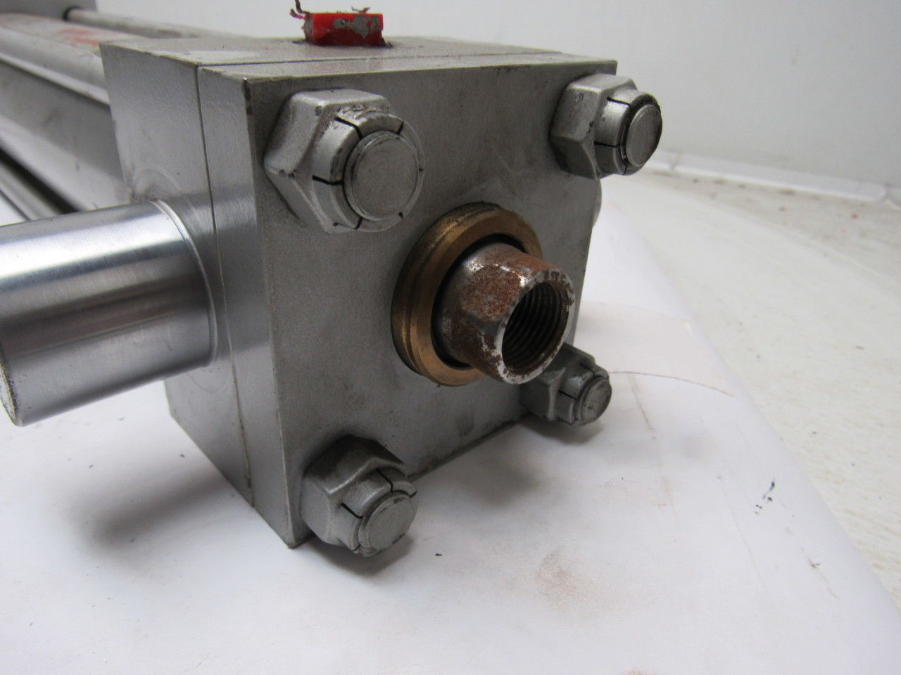 Milwaukee H71-D Pneumatic Air Cylinder 2.5" Bore 10" Stroke Double Rod
