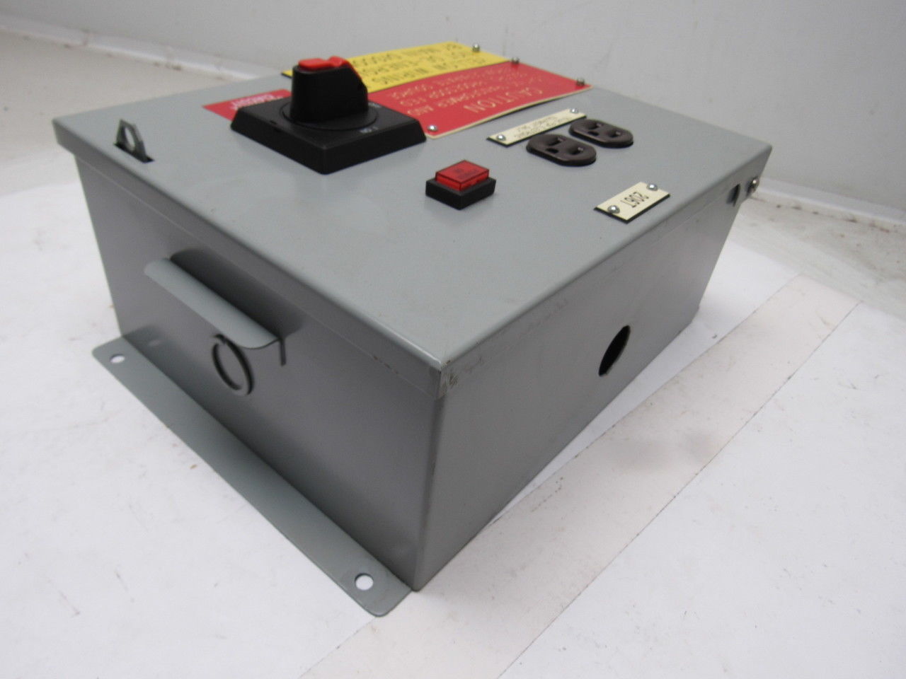 Daykin CVFSD-0301 Constant Voltage Disconnect Assembly