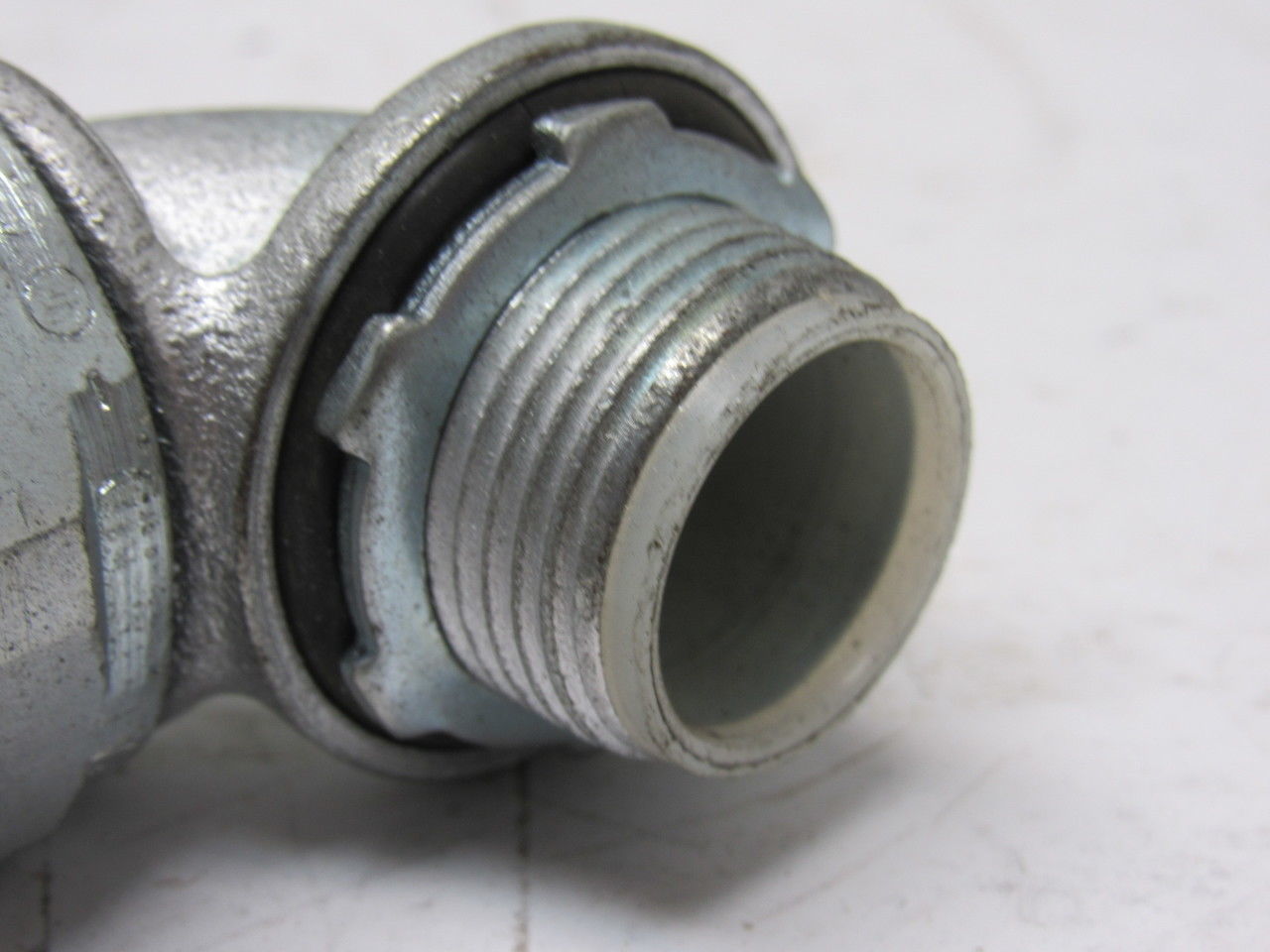 Appleton STMN-90075 90° Liquidtight Flexible Conduit Connector 3/4" Lot of 4
