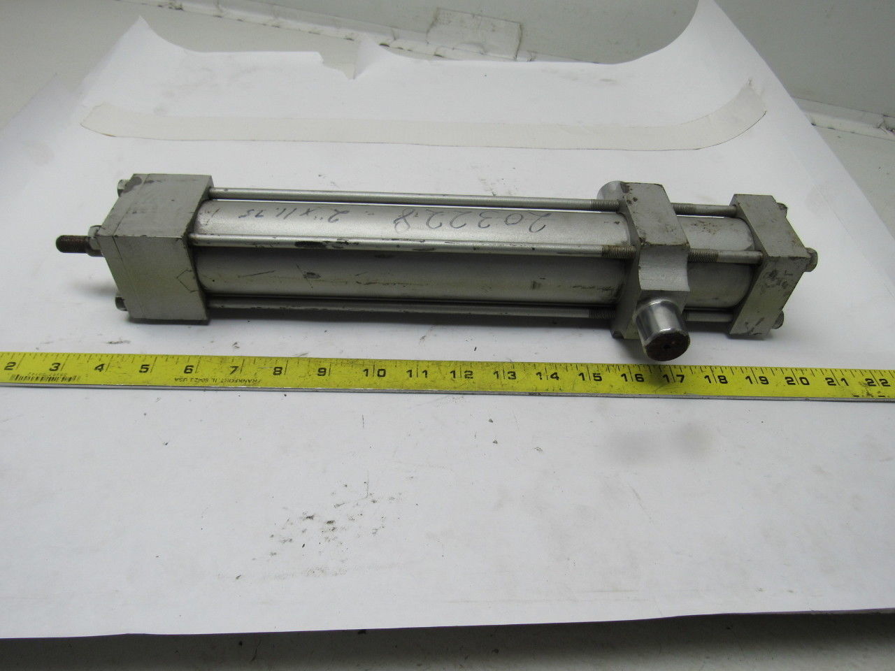Milwaukee A-73 2" Bore 11-3/4" Stroke 5/8" Rod DBL Acting Air Cylinder 250PSI