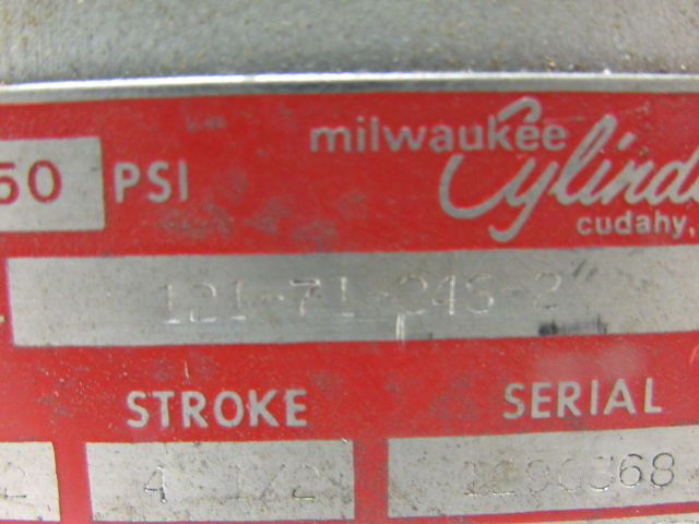Milwaukee 121-71-24S-2 2-1/2" Bore 4-1/2" Stroke 1" Rod 250PSI Air Cylinder