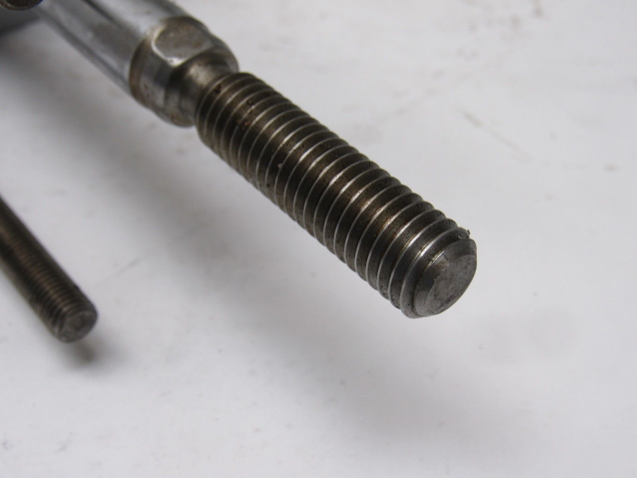 Milwaukee A-12 2-1/2"x 3" Stroke 3/8" Rod 250PSI Extended Tie Rod Air Cylinder