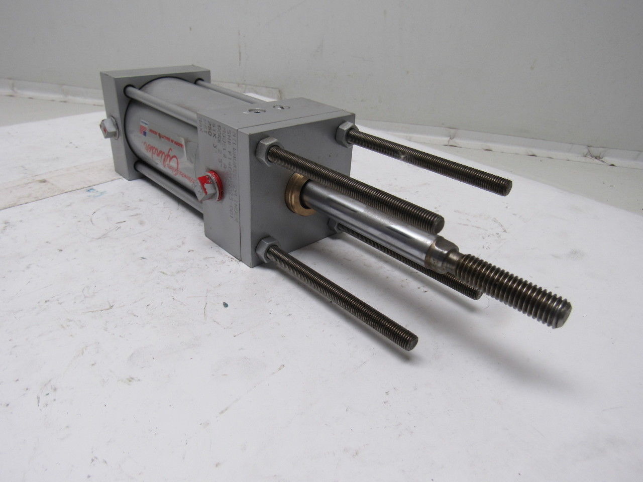 Milwaukee A-12 2-1/2"x 3" Stroke 3/8" Rod 250PSI Extended Tie Rod Air Cylinder