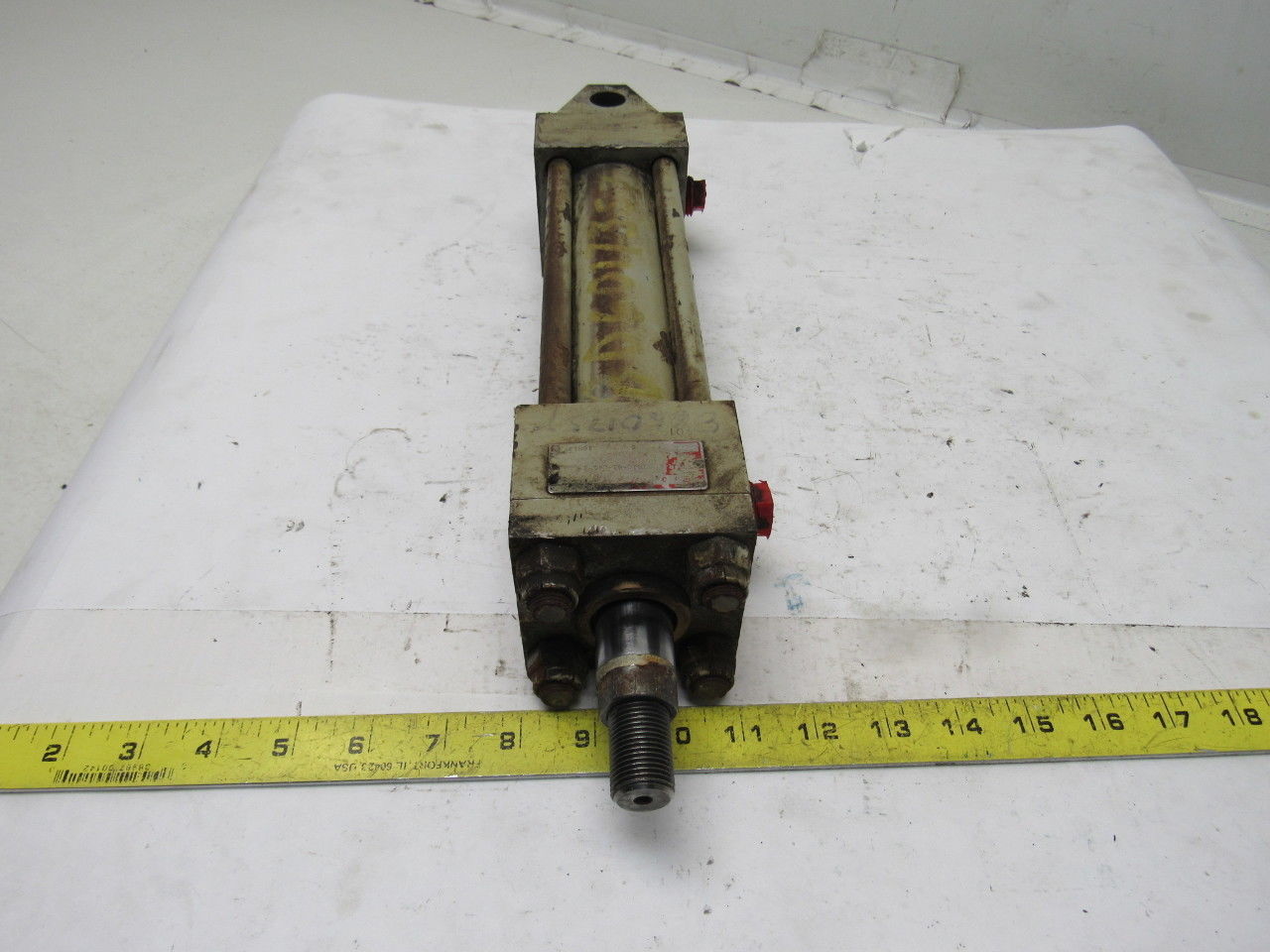 Milwaukee A-71 4" Bore x 3-3/4" Stroke 1" Rod Trunnion 250PSI Air Cylinder